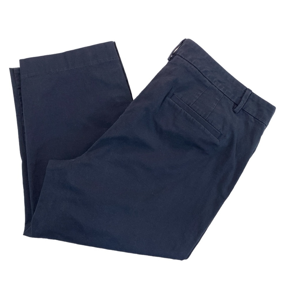 Talbots Capri "Skimmers" Navy Blue Button Details Preppy Classic Size 16‎ - Picture 5 of 11